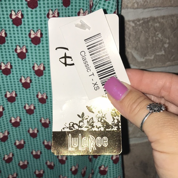 ✅LulaRoe Minnie Mouse Classic Tee - Picture 3 of 6